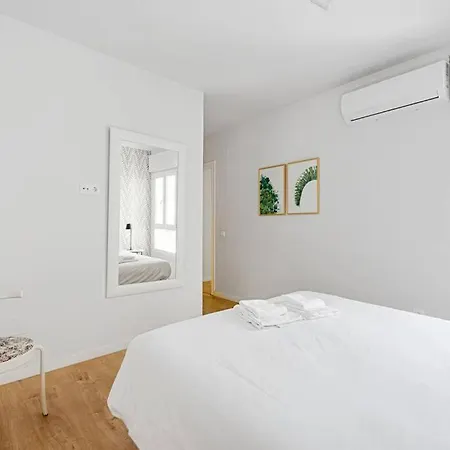 Apartment Modern T4 Centro Aceras Malaga