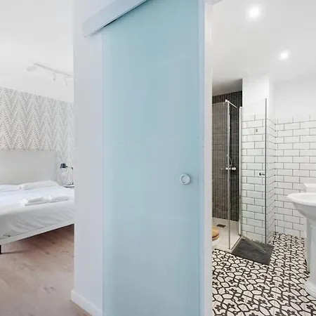 Apartment Modern T4 Centro Aceras